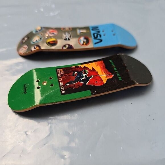 Vintage Tech Deck Habitat Syvanen NASA Mars & Patch Logo Array Finger Board LOT - Picture 2 of 5
